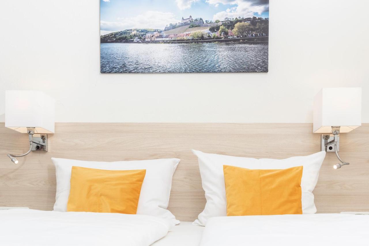 Hotel Am Wiesenweg L 24H Check-In Hausen  Luaran gambar