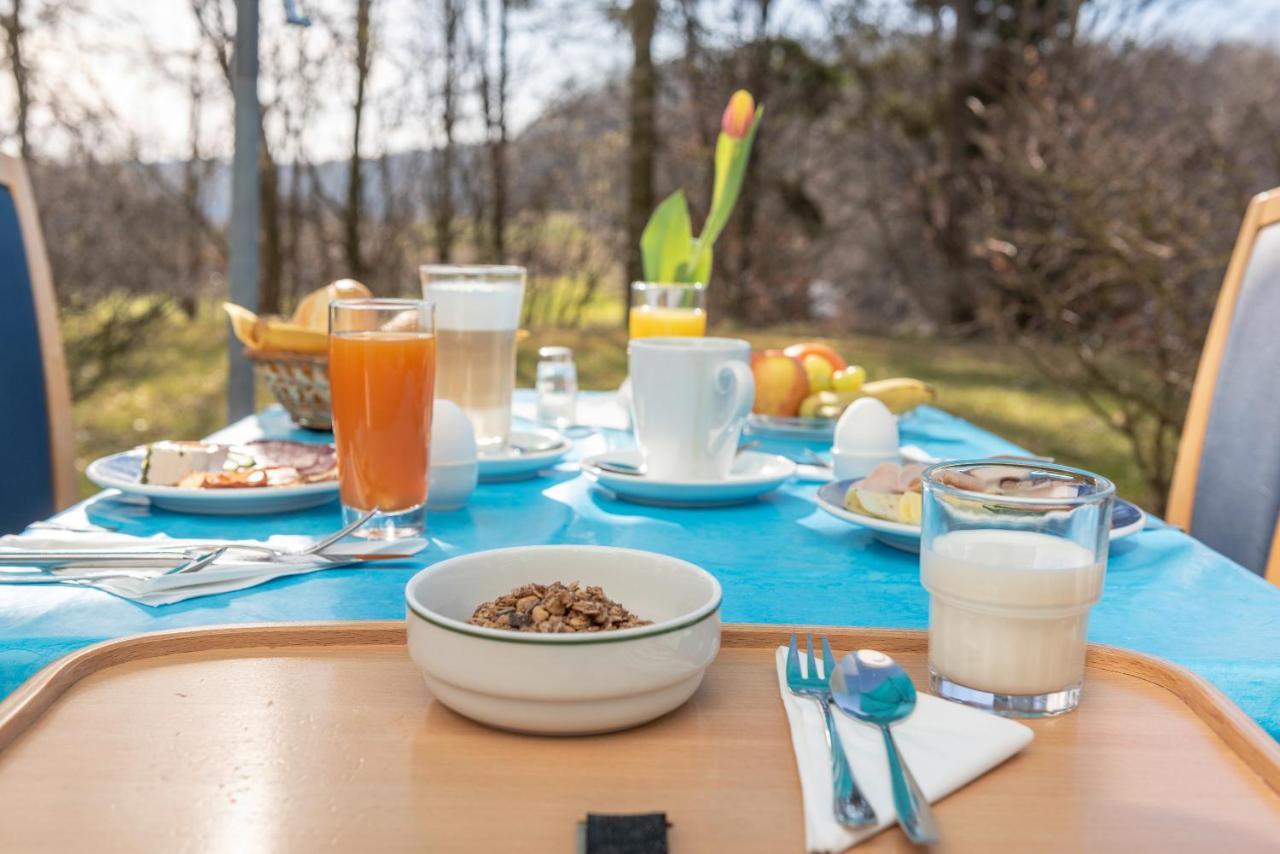 Hotel Am Wiesenweg L 24H Check-In Hausen  Luaran gambar