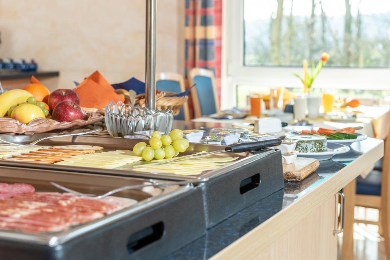 Hotel Am Wiesenweg L 24H Check-In Hausen  Luaran gambar