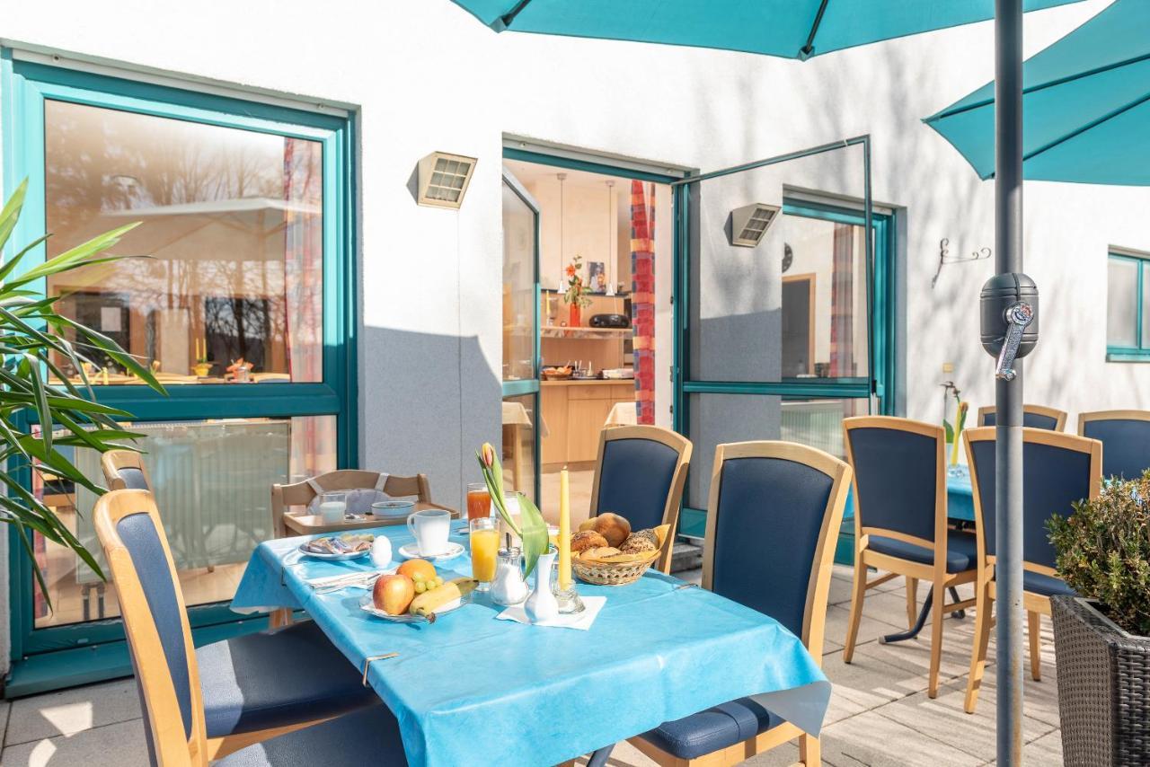 Hotel Am Wiesenweg L 24H Check-In Hausen  Luaran gambar